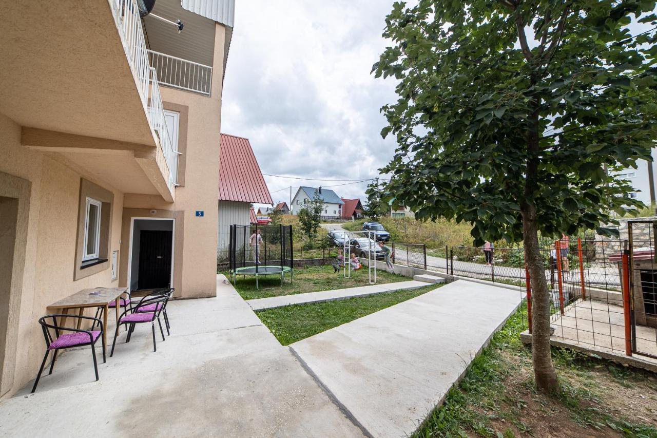 Snam Rooms&Apartment Žabljak Exteriér fotografie